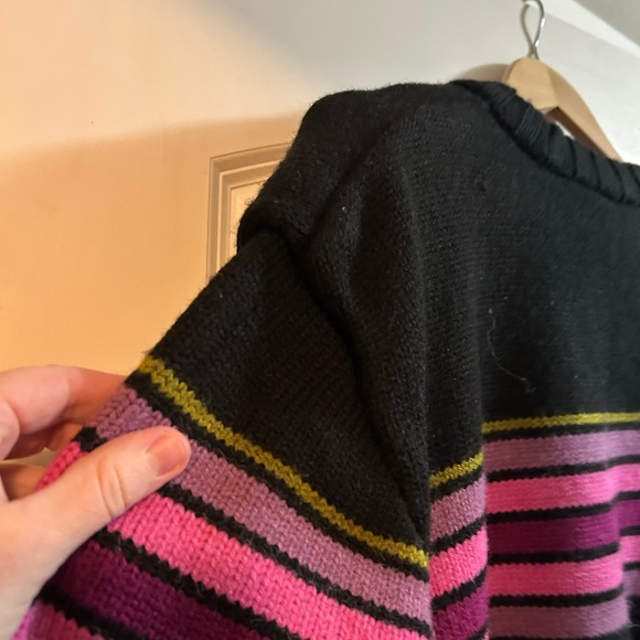 Farm Rio Wool Blend Sweater Yawanawa Black Pink - Picture 7 of 10